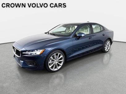 Used 2021 Volvo S60 T5 Momentum w/ Protection Package Premier