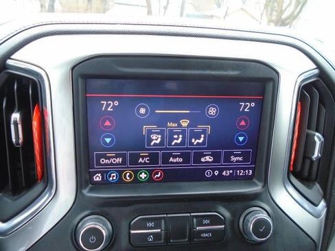 Used 2022 Chevrolet Silverado 3500 LTZ w/ LTZ Convenience Package image 10