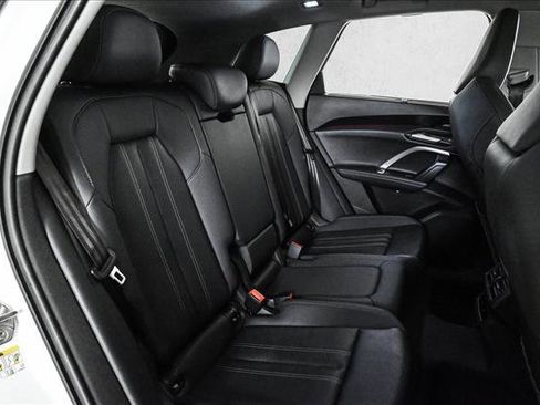 New 2025 Audi Q5 Premium Plus image 19