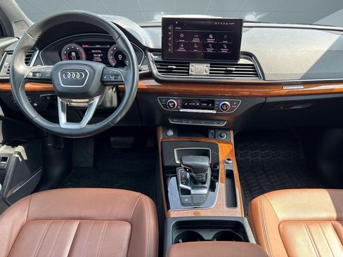 Certified 2023 Audi Q5 2.0T Premium Plus w/ Premium Plus Package AWD/4WD image 17