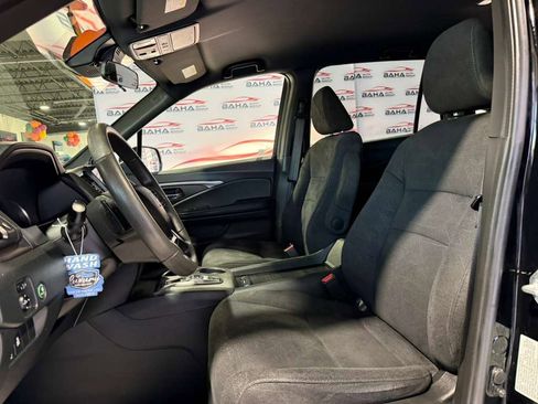 Used 2022 Honda Pilot Sport image 32