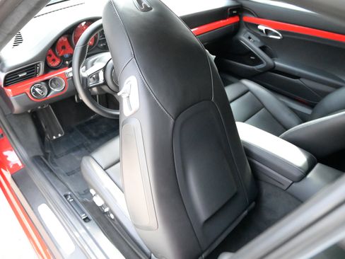 Used 2018 Porsche 911 Carrera S RWD image 21