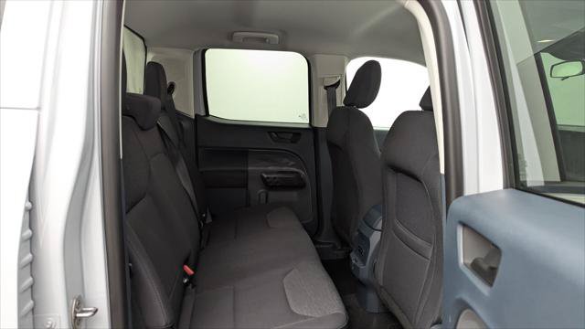 Used 2025 Ford Maverick XL w/ Equipment Group 102A AWD/4WD image 18
