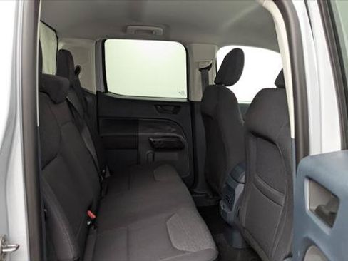 Used 2025 Ford Maverick XL w/ Equipment Group 102A AWD/4WD image 18
