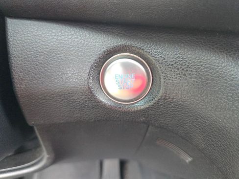 Used 2021 Hyundai Santa Fe SEL w/ Convenience Package image 22