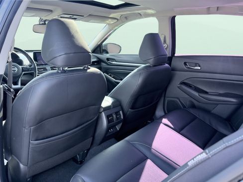 Used 2020 Nissan Altima 2.0 Platinum image 29