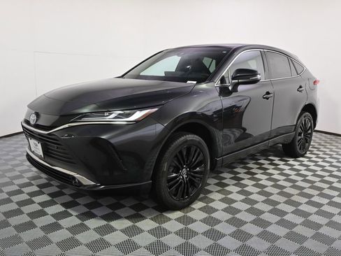 Used 2023 Toyota Venza Nightshade AWD/4WD image 2