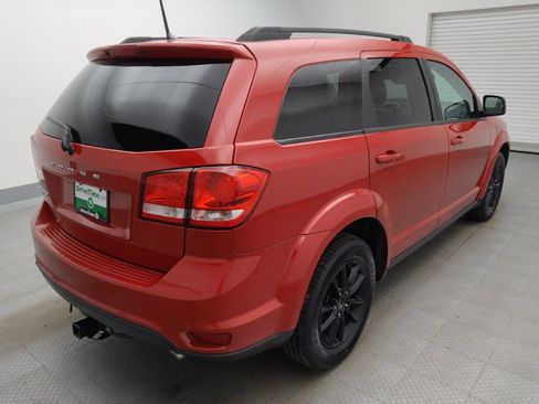 Used 2019 Dodge Journey SE w/ Blacktop Package FWD image 9