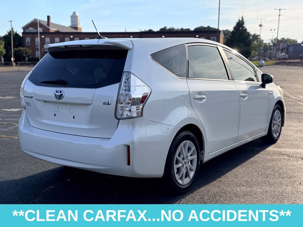 Used 2014 Toyota Prius V Three FWD image 8