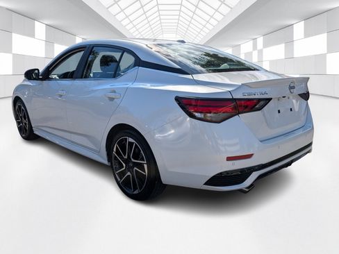 Certified 2025 Nissan Sentra SR w/ SR Premium Package image 5