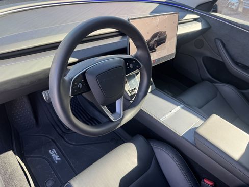 Used 2024 Tesla Model 3 Performance image 13