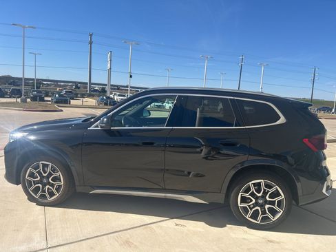 Certified 2025 BMW X1 xDrive28i image 5