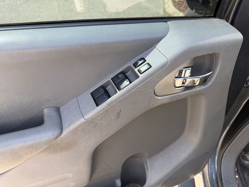 Used 2016 Nissan Frontier SV w/ SV Value Truck Package image 20