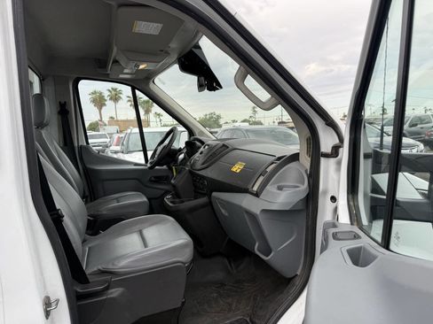 Used 2018 Ford Transit 250 138 image 24