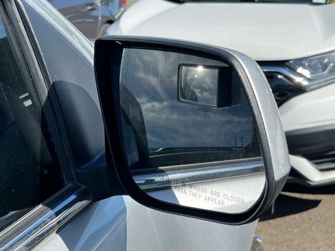 Used 2015 GMC Canyon SLE w/ SLE Convenience Package image 13