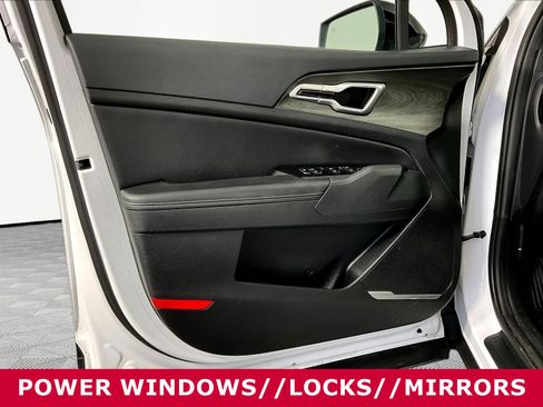 Certified 2024 Kia Sportage X-Line w/ X-Line Premium Package AWD/4WD image 18