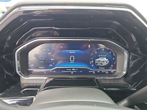 Used 2025 Chevrolet Silverado 1500 LT image 19