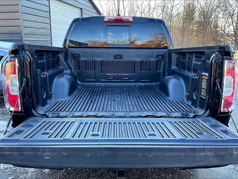 Used 2018 GMC Canyon SLT w/ Trailering Package image 29