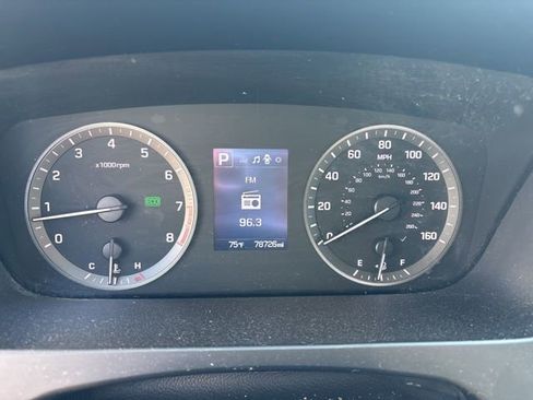 Used 2017 Hyundai Sonata Sport w/ Value Edition Package 02 image 11