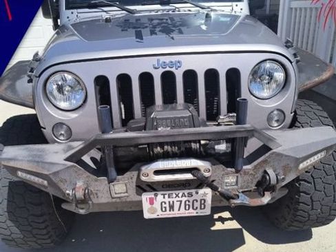 Used 2014 Jeep Wrangler Unlimited Rubicon w/ Dual Top Group AWD/4WD image 2
