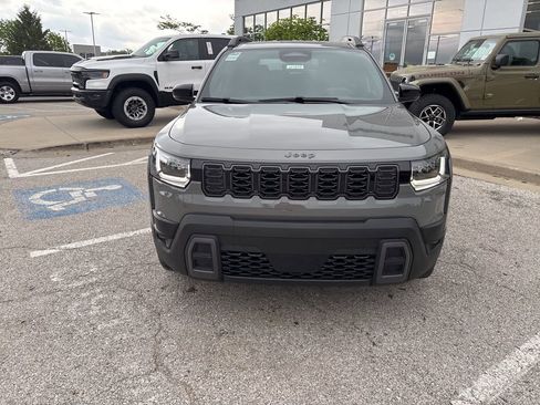New 2026 Jeep Cherokee Limited AWD/4WD image 10