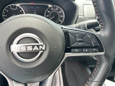 Used 2024 Nissan Altima 2.5 SR FWD image 26