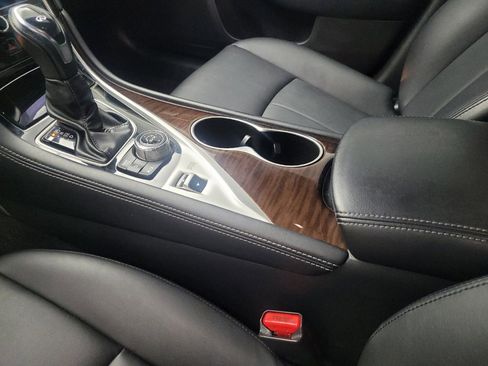 Used 2018 INFINITI Q50 Luxe w/ Essential Package (3.0T Luxe) RWD image 26