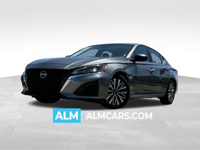 Used 2025 Nissan Altima 2.5 SV