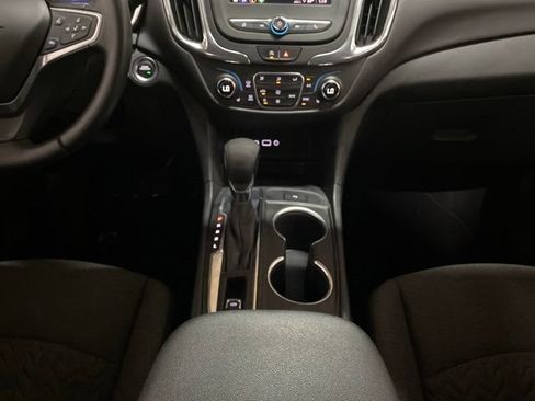 Used 2022 Chevrolet Equinox LT FWD image 14
