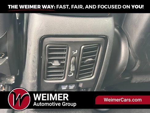 Used 2024 Dodge Durango GT AWD/4WD image 24