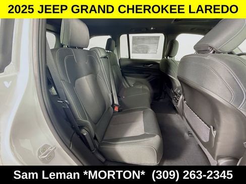 New 2025 Jeep Grand Cherokee Laredo image 25