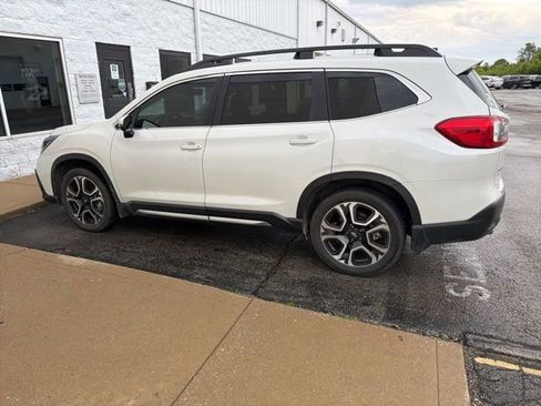 Certified 2023 Subaru Ascent Limited AWD/4WD image 7