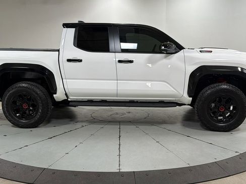Used 2025 Toyota Tacoma TRD Pro image 6