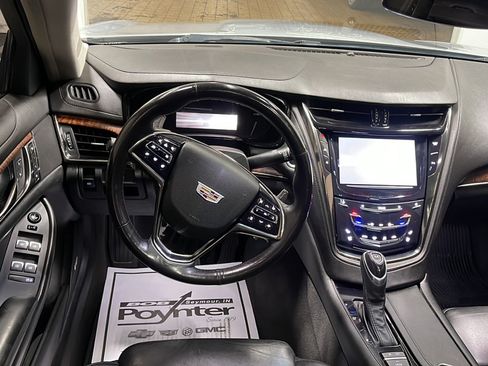 Used 2019 Cadillac CTS Luxury RWD image 3