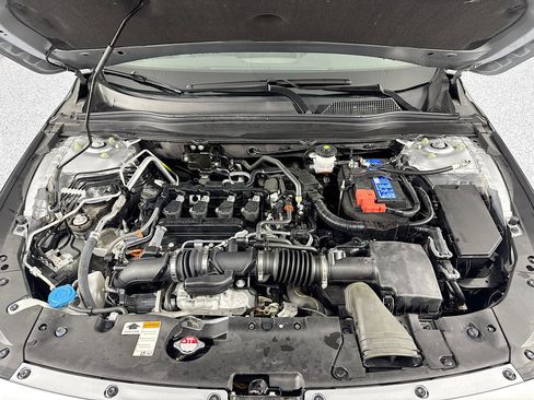 Certified 2022 Honda Accord Sport image 27