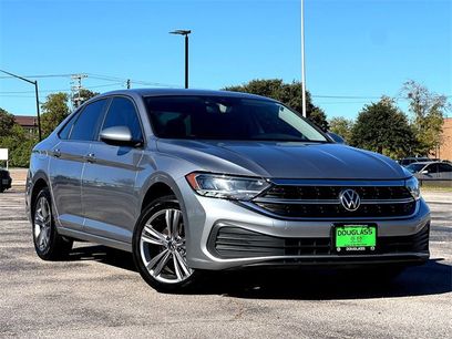 Certified 2024 Volkswagen Jetta SE