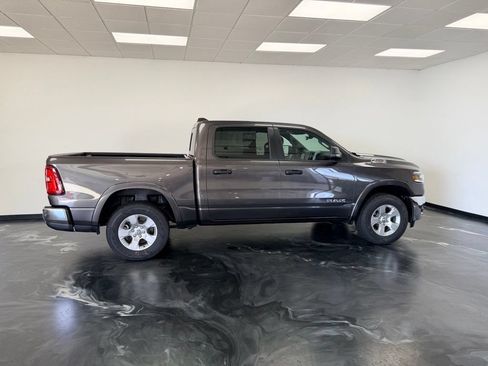 New 2026 RAM 1500 Big Horn AWD/4WD image 23