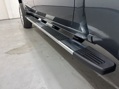 Used 2019 GMC Sierra 1500 SLT image 19