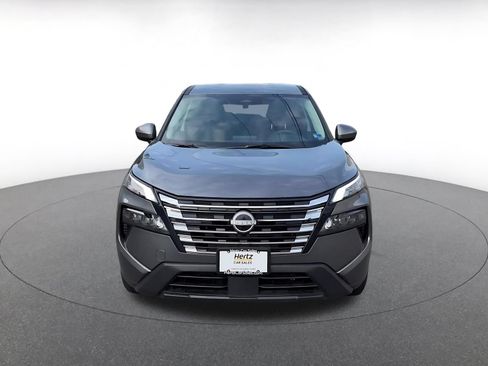 Used 2026 Nissan Rogue SV AWD/4WD image 4