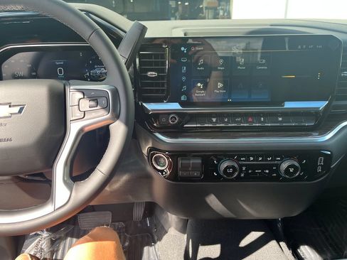 New 2026 Chevrolet Silverado 2500 LT w/ Convenience Package AWD/4WD image 17