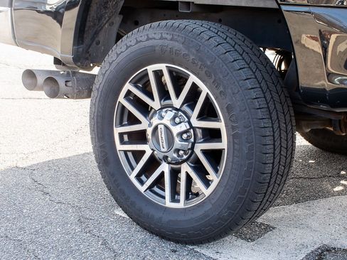 Used 2018 Ford F250 Lariat w/ Lariat Ultimate Package image 7