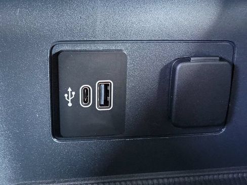 New 2026 Ford Explorer Active w/ Active Comfort Package RWD image 15