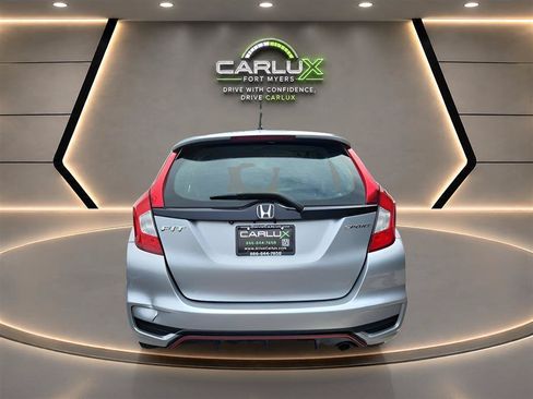 Used 2018 Honda Fit Sport image 5