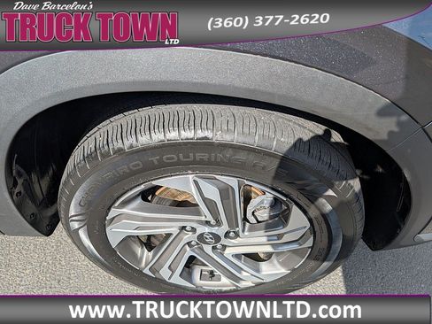 Used 2021 Hyundai Santa Fe SE FWD image 22