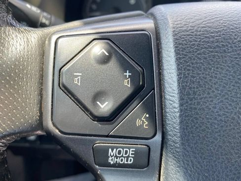 Used 2017 Toyota Tacoma TRD Sport w/ Premium & Technology Package AWD/4WD image 26