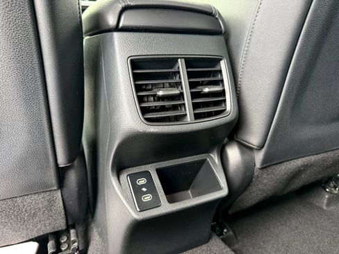 Certified 2024 Kia Seltos S AWD/4WD image 36