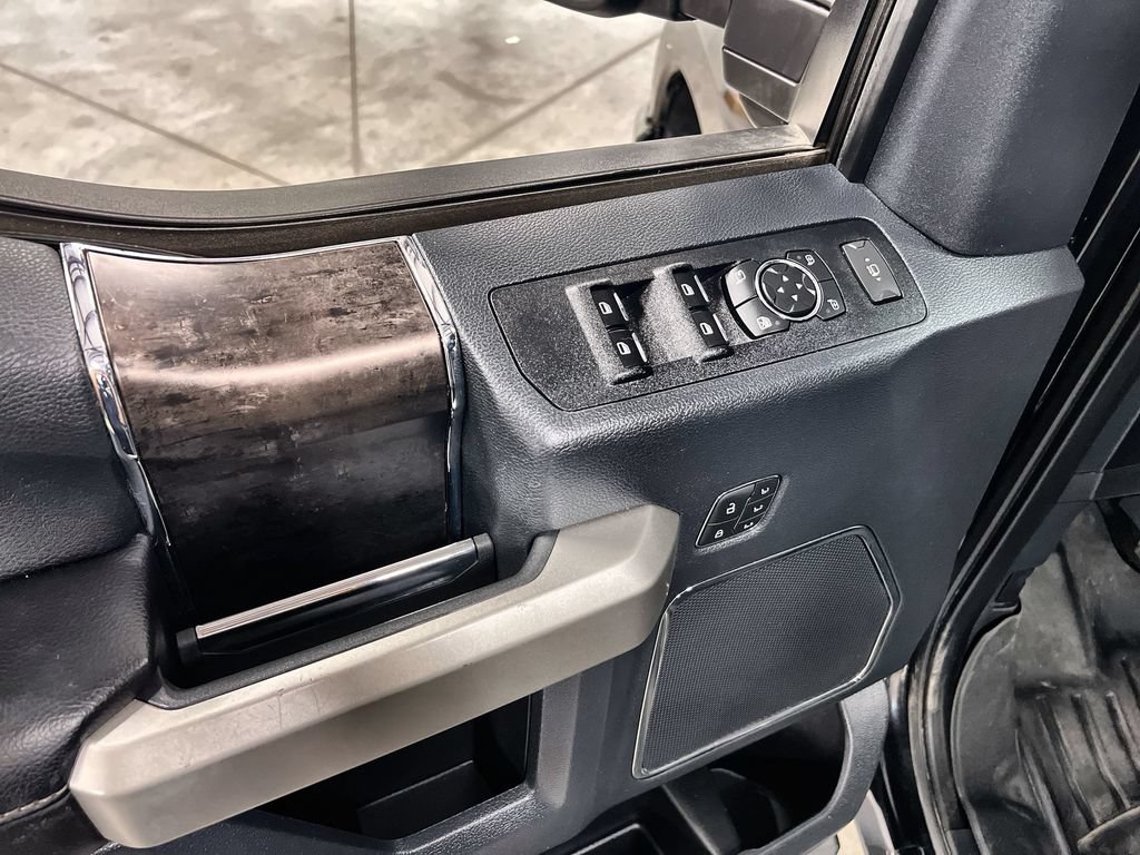 Used 2022 Ford F250 Lariat AWD/4WD image 15