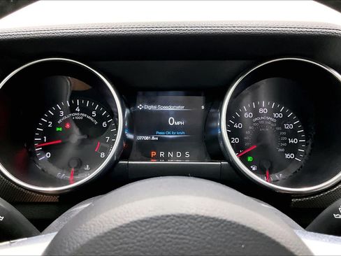 Used 2019 Ford Mustang GT RWD image 22