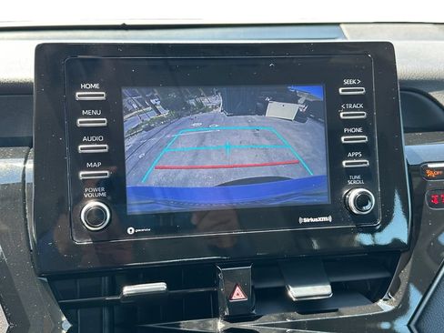 Used 2023 Toyota Camry SE FWD image 19