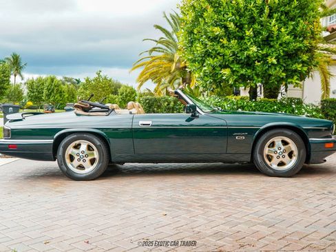 Used 1994 Jaguar XJS V12 Convertible image 9